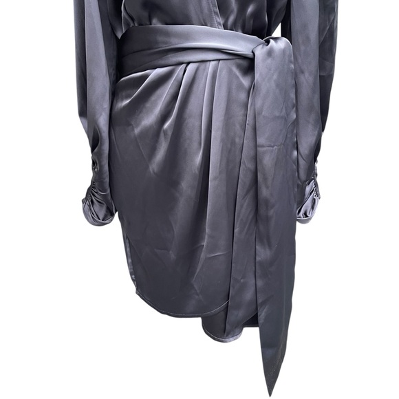 Olivia & James Navy Satin Long Sleeve Belted Wrap Mini Dress (S) - Picture 5 of 16